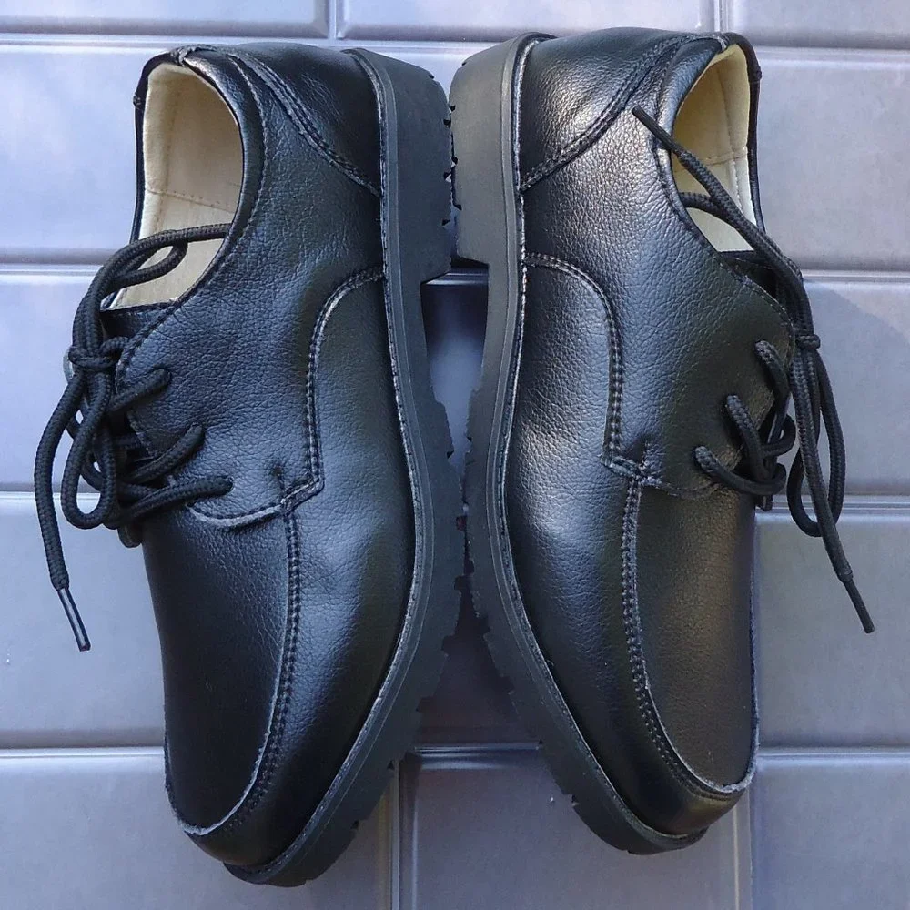 NWOT. SIZE 22.5 / 35. Alpheligance Boy's Kids Black Oxford Leather Dress Shoes.
